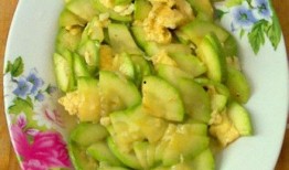 白瓜可以做什么吃的菜,创意白瓜菜谱大盘点