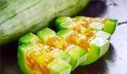 吃冰冻蜜瓜视频,冰冻蜜瓜，甜蜜解渴的清凉体验